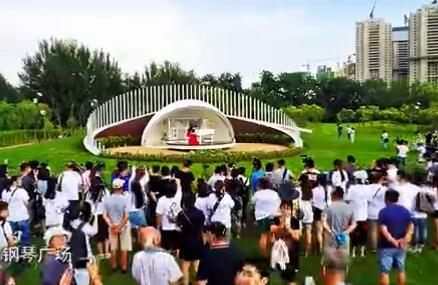 郎朗鋼琴廣場(chǎng)奏響公益主題！據說(shuō)，郎朗還要跟邦拍好好嘮嘮